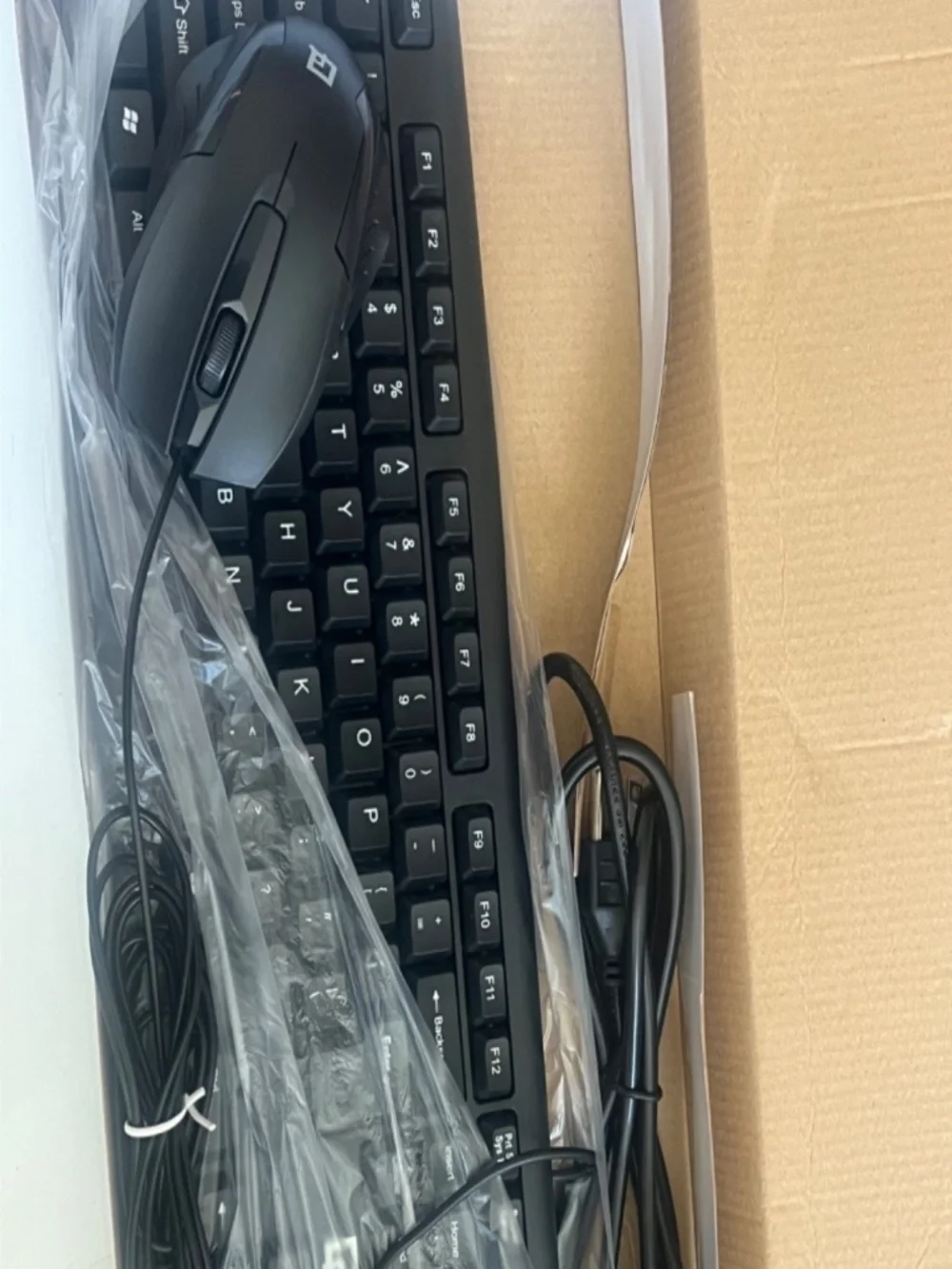New!!!! QR-60 Wired Keyboard and Mouse bundle w/ Power Cord